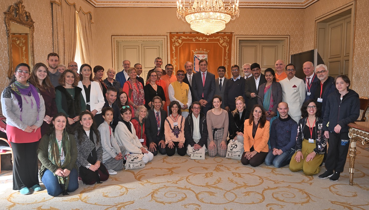 El alcalde de Salamanca junto a ponentes y participantes del congreso