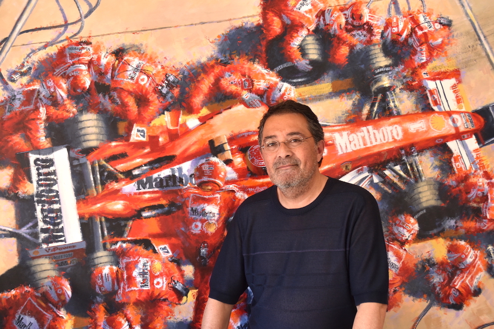 Juan Carlos Ferrigno  artista de la exposicion   Arte y Velocidad