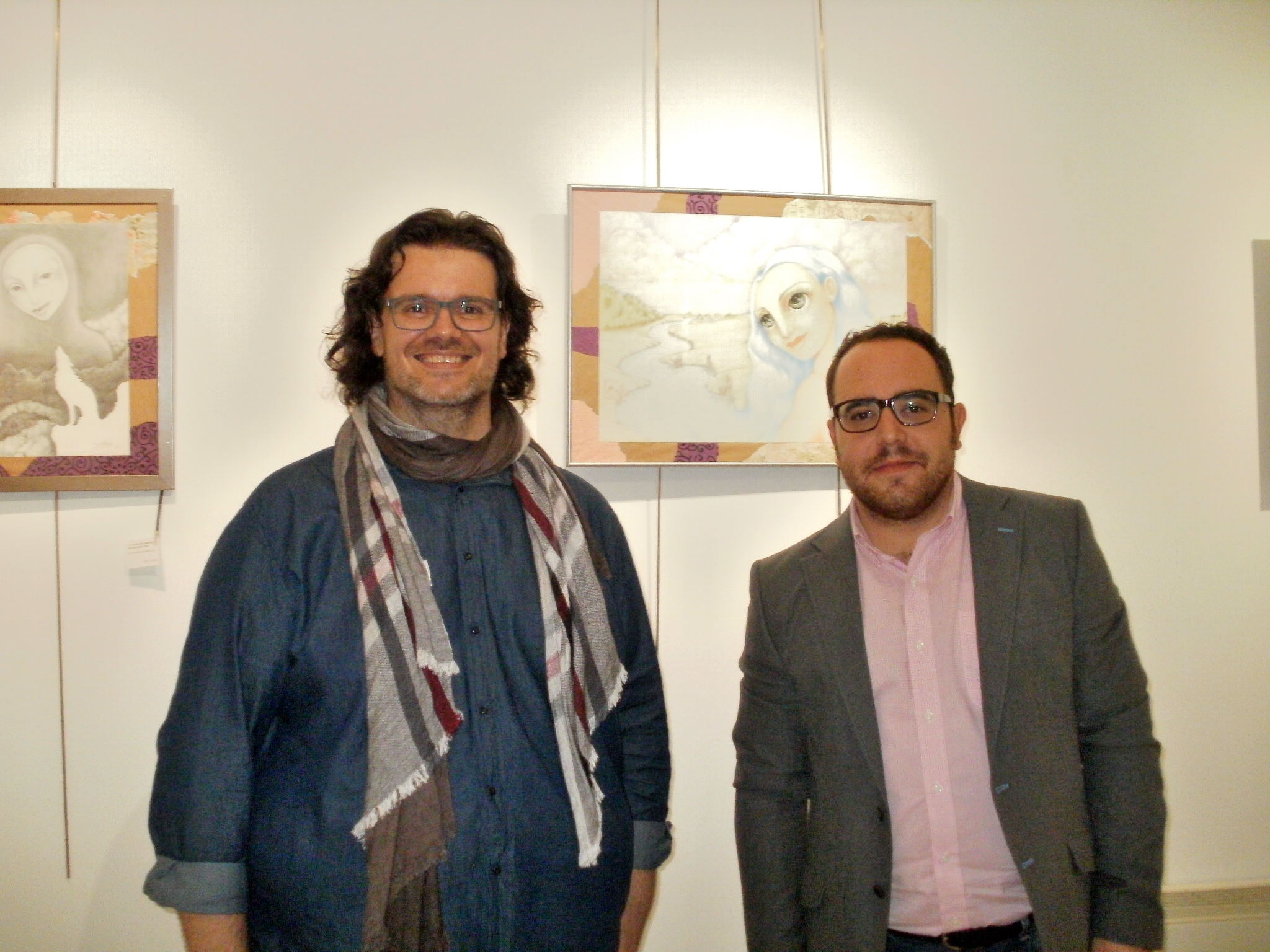 Daniel Llanos  Concejal de Juventud  con el artista Juan C. di pane