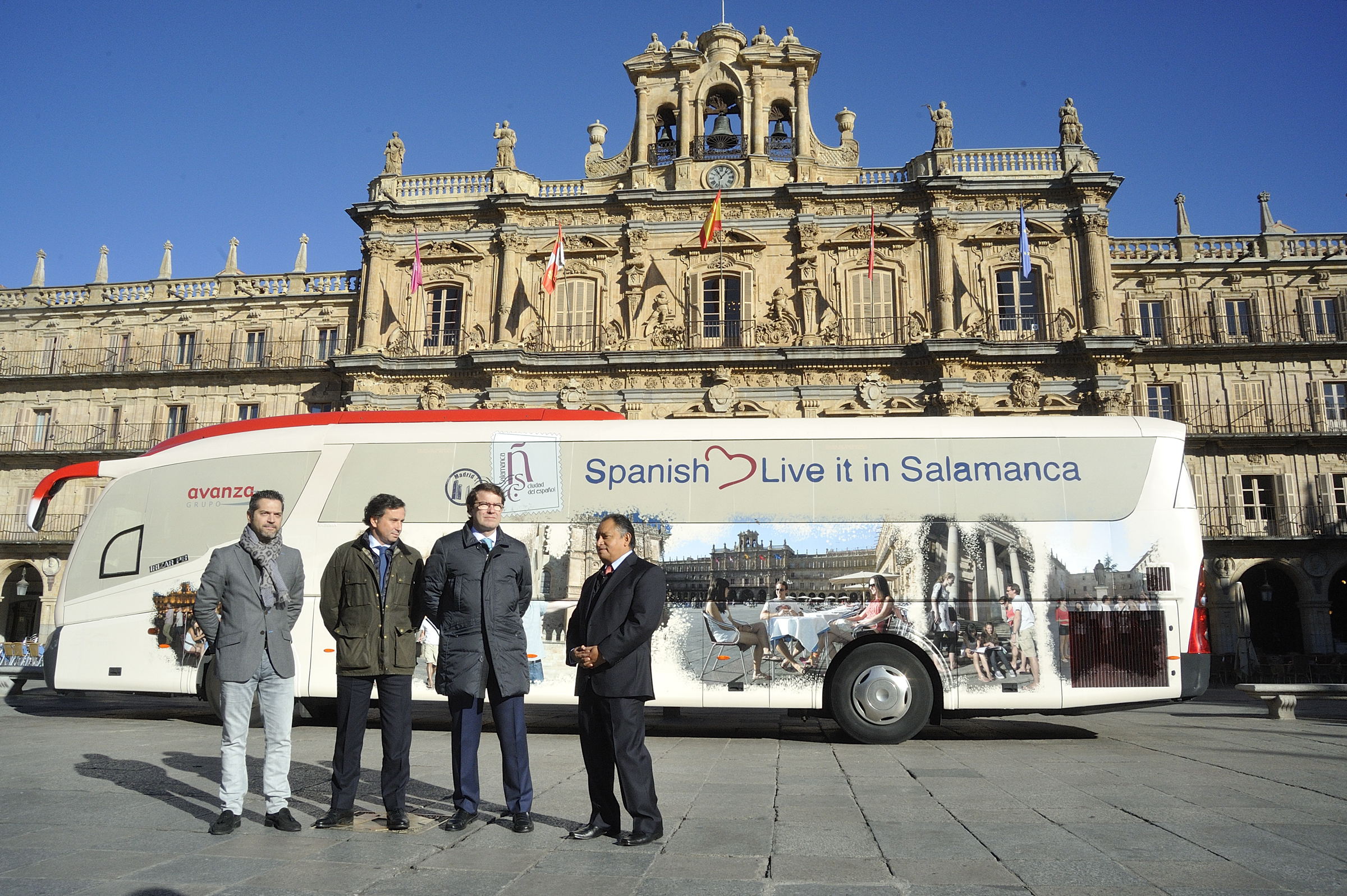 Gracias al acuerdo con Avanza Bus  el vehiculo promocionara Salamanca Ciudad del Espanol