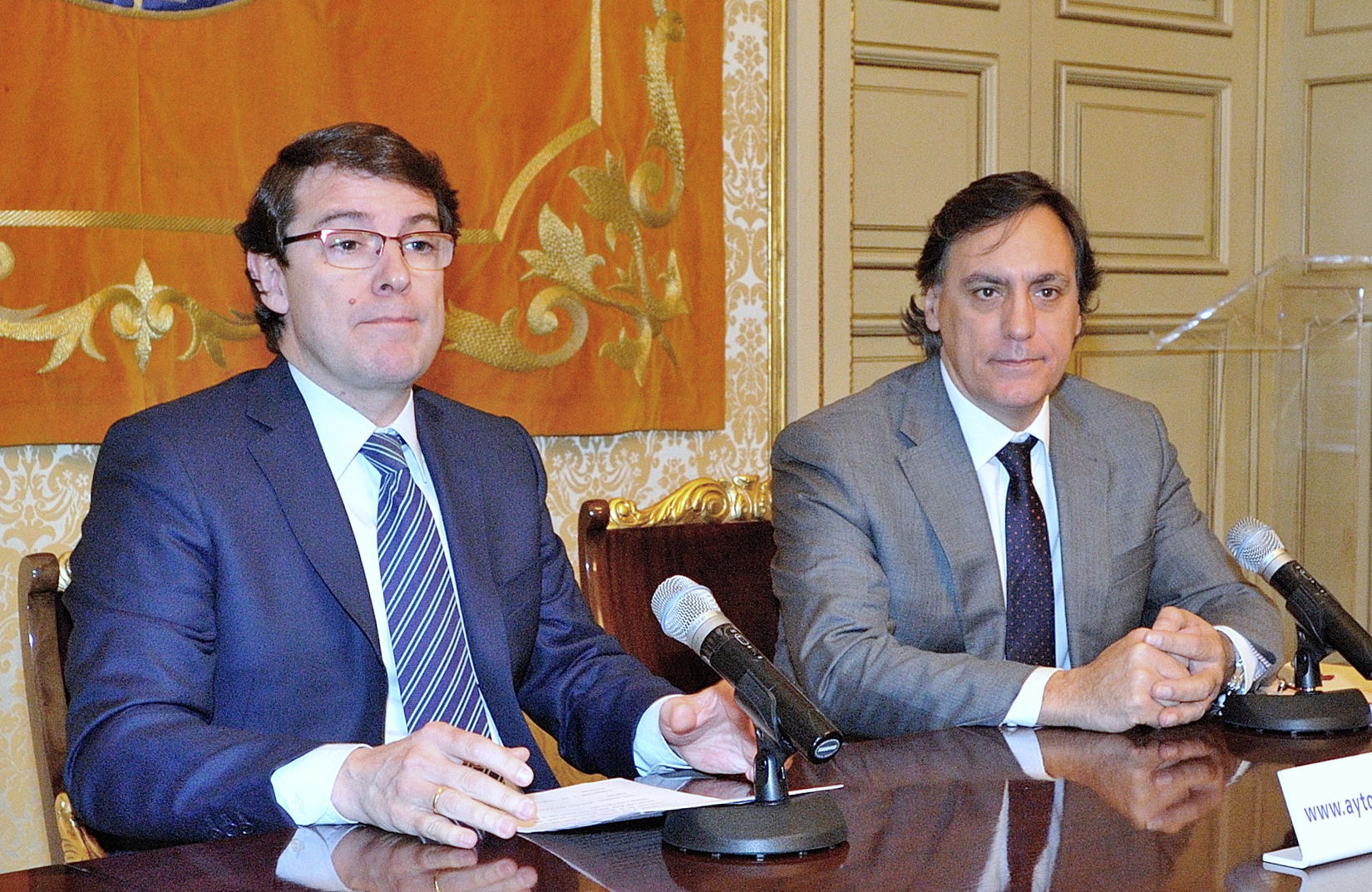 El alcalde de Salamanca  Alfonso Fernandez Manueco y el concejal de Urbanismo