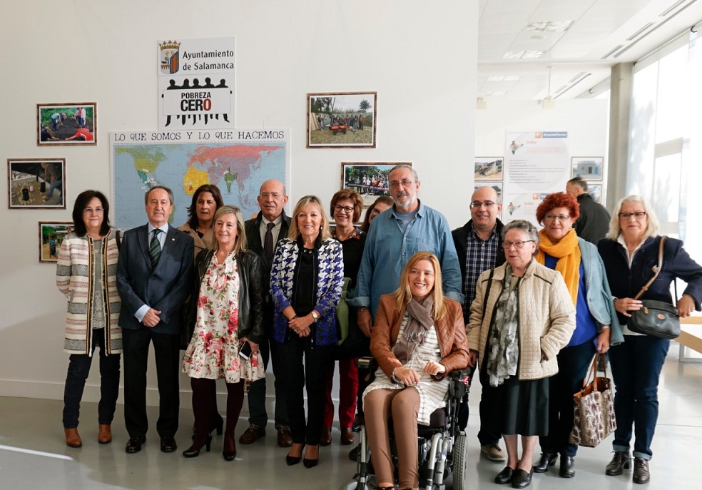 La exposicion ha sido inaugurada por la concejala de Familia e Igualdad de Oportunidades