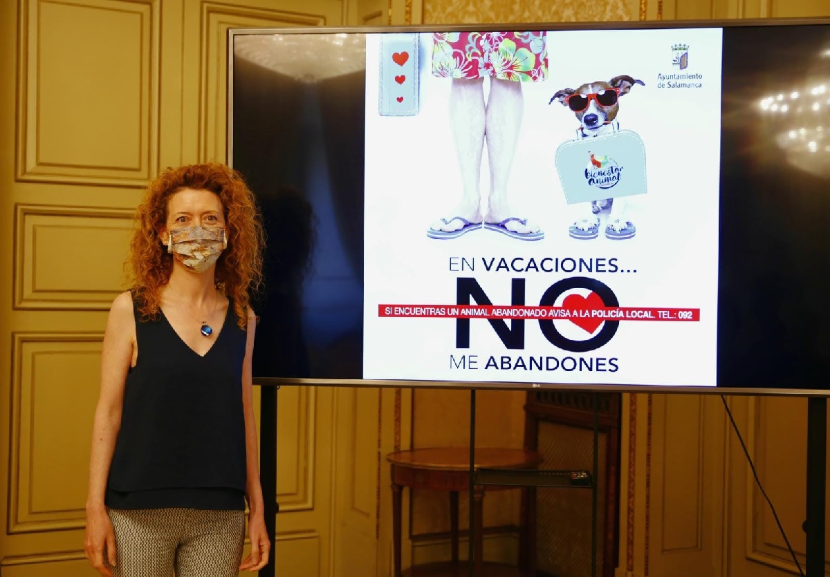 La concejala responsable de la Oficina de Bienestar Animal  Ana Suarez