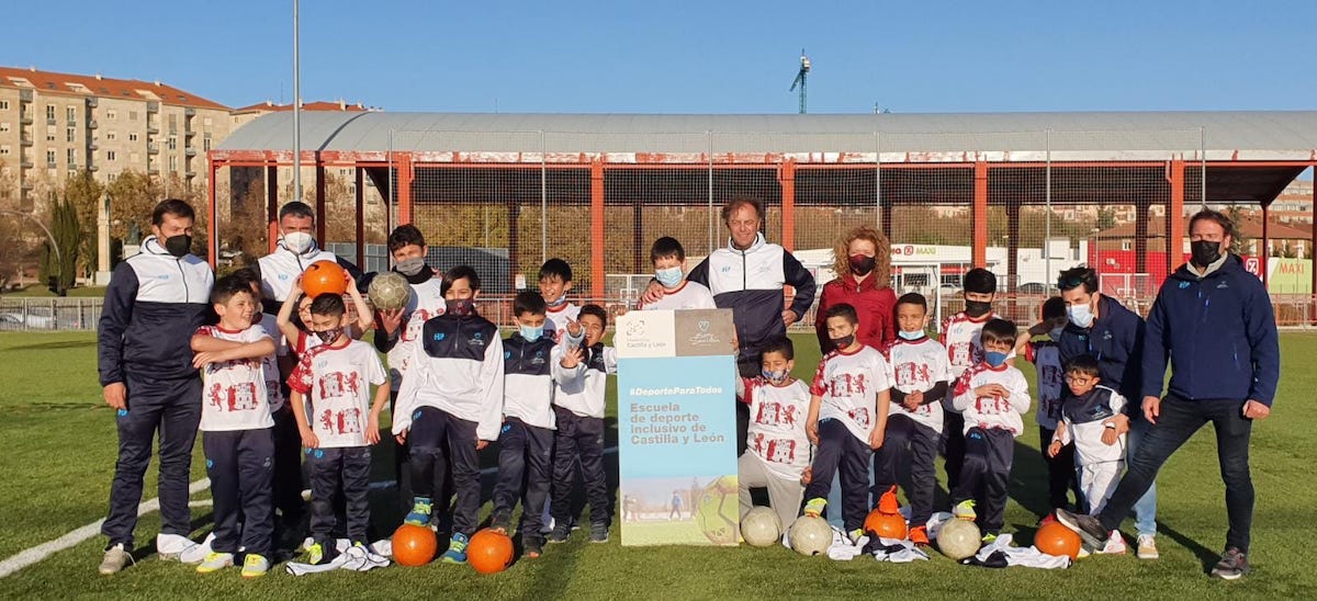 Ana Suarez en el inicio de los entrenamientos de la Escuela Deportiva Inclusiva