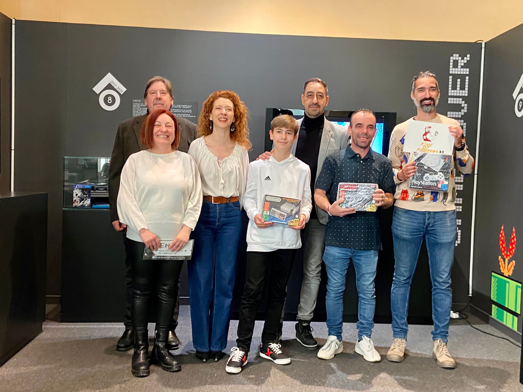 Entrega de premios de las competiciones  Enter. expoconsolas 2022
